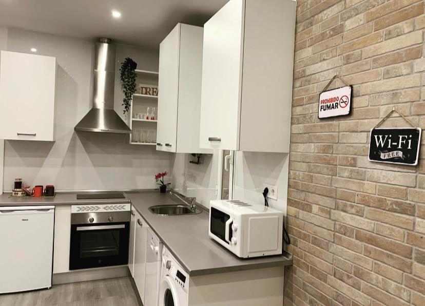 Apartamento Vip III En Madrid Centro Exterior photo